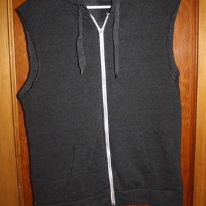 Urban Heritage | Zip Up